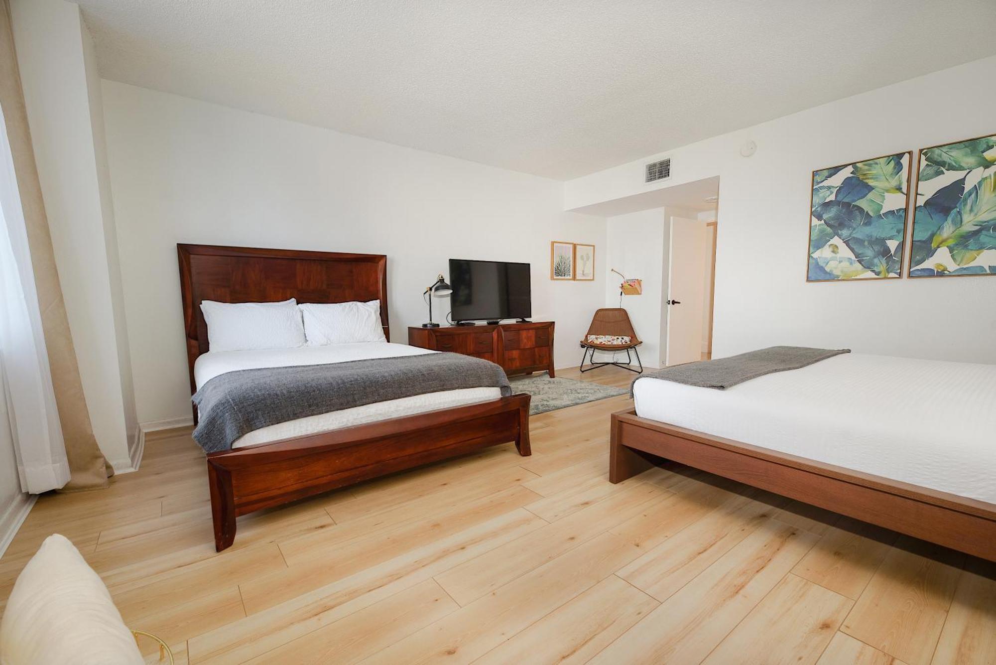 Ba Miami Aparthotel